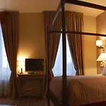 Rollan De By Hotell Bégadan